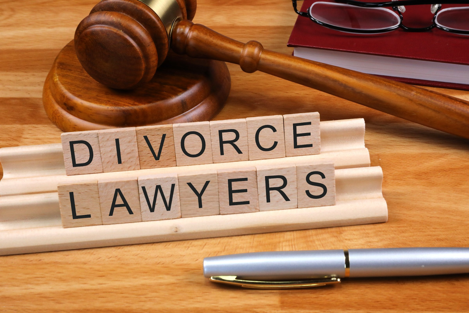 Divorce lawyers